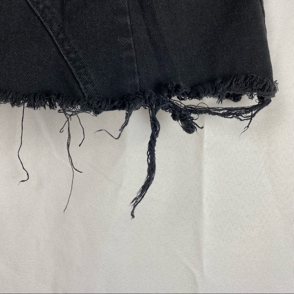 Pretty Little Thing Black Denim Distressed Skirt - Picture 2 of 5